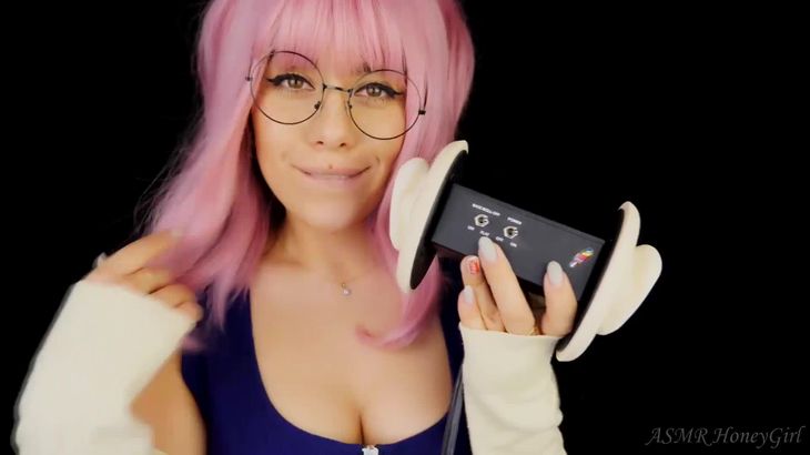 ASMRHoneyGirl 可爱的舔耳朵,舌头在耳朵里面? ASMRHoneyGirl 可爱的舔耳朵,舌头在耳朵里面?